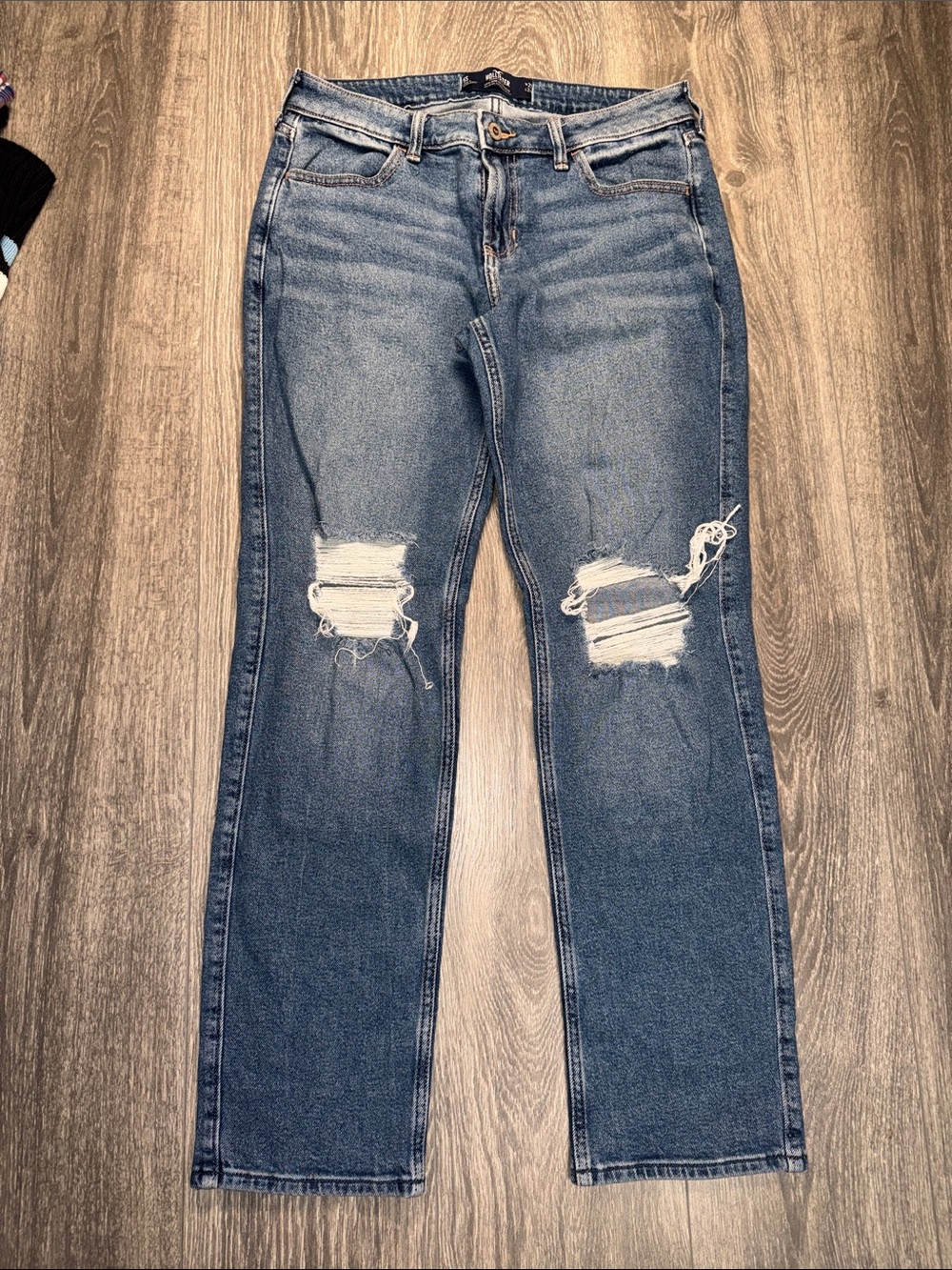 Hollister Low Rise Boyfriend Distressed Jeans 5S W 27 L 24
